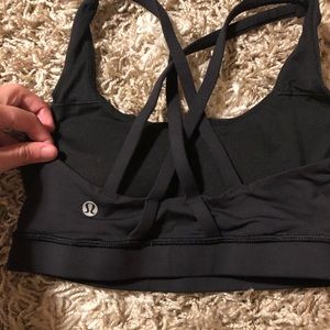 Lululemon sports bra
